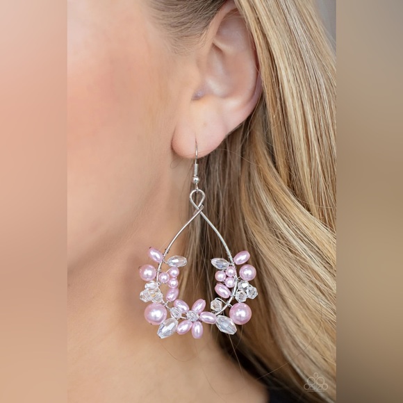 🌟 Paparazzi Earrings - Picture 1 of 5